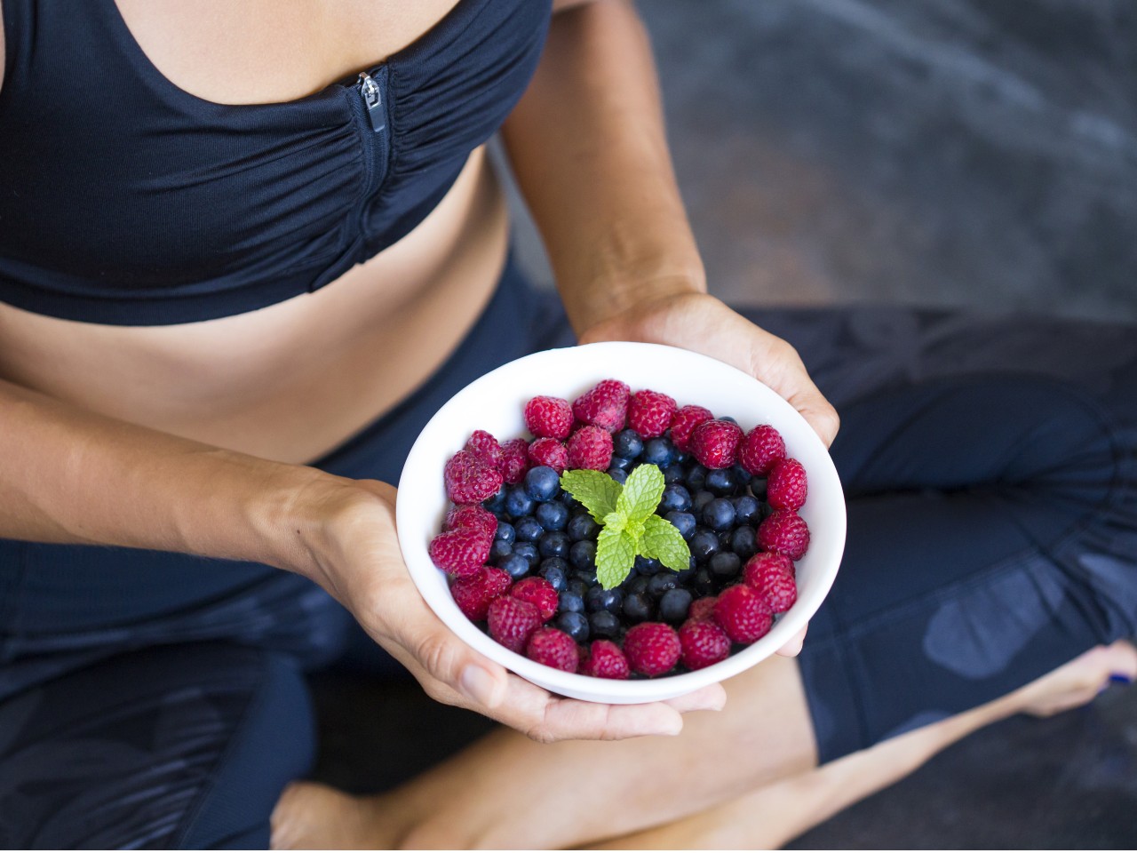 Best Ways To Integrate Mindful Eating Into Your Strength Training 